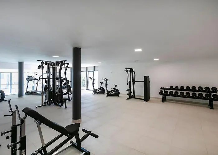 Amazing 4 Bedroom With Pools + Gym - Rdr269 Appartement